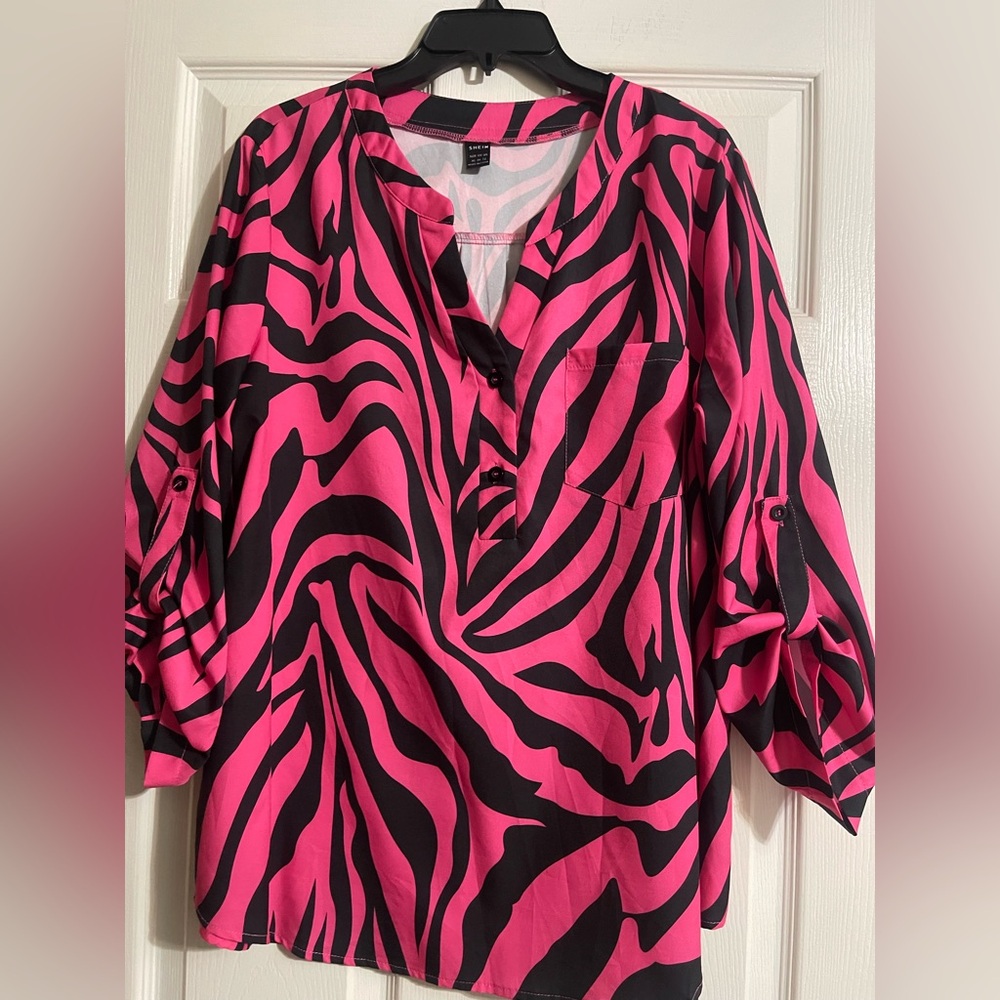 Women’s SHEIN Animal Print Blouse